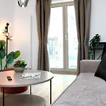 Daire Lightplace • Design • Boxspring • Balkon • 2 Smart Tv •innenstadt