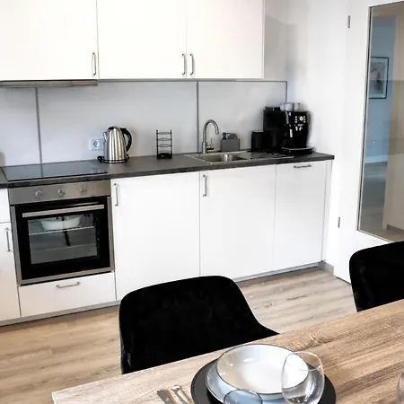 Lightplace • Design • Boxspring • Balkon • 2 Smart Tv •innenstadt *