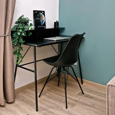 Lightplace • Design • Boxspring • Balkon • 2 Smart Tv •innenstadt *