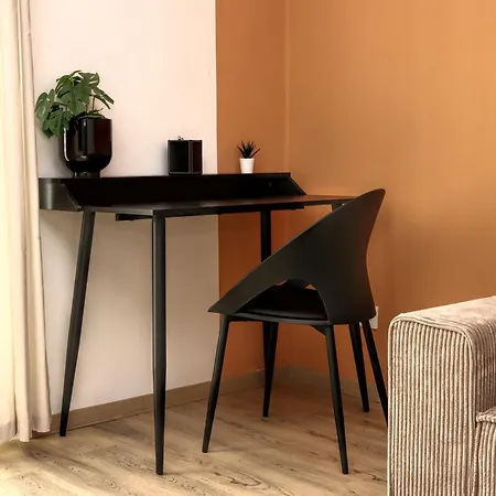 Lightplace • Design • Boxspring • Balkon • 2 Smart Tv •innenstadt Apartament *