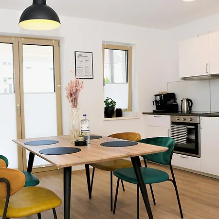 Apartament Lightplace • Design • Boxspring • Balkon • 2 Smart Tv •innenstadt