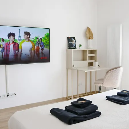 Lightplace • Design • Boxspring • Balkon • 2 Smart Tv •innenstadt * Μπραουνσβάιγκ