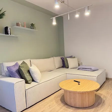 Lightplace • Design • Boxspring • Balkon • 2 Smart Tv •innenstadt Apartament